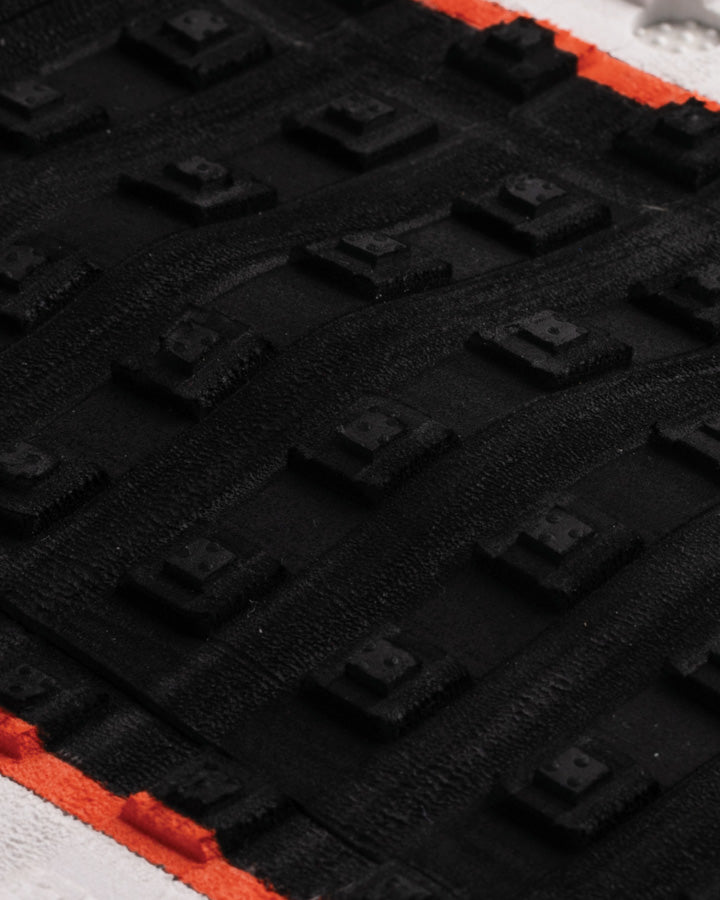 Ethan Ewing Lite Ecopure : Black Red Bone Panel