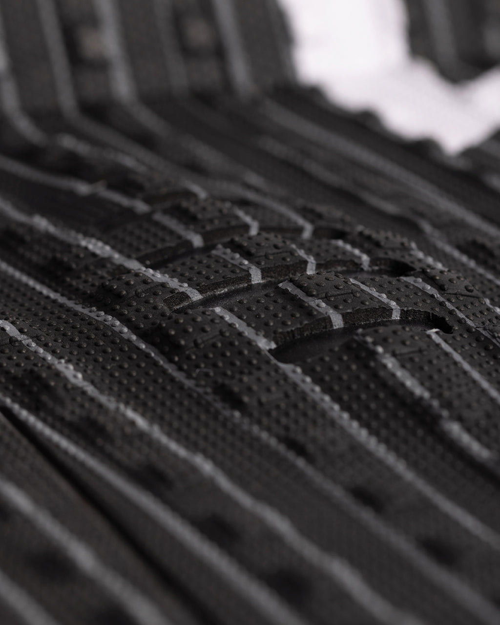 Mick Eugene Fanning Signature : Black Stripe White - 3 Pce