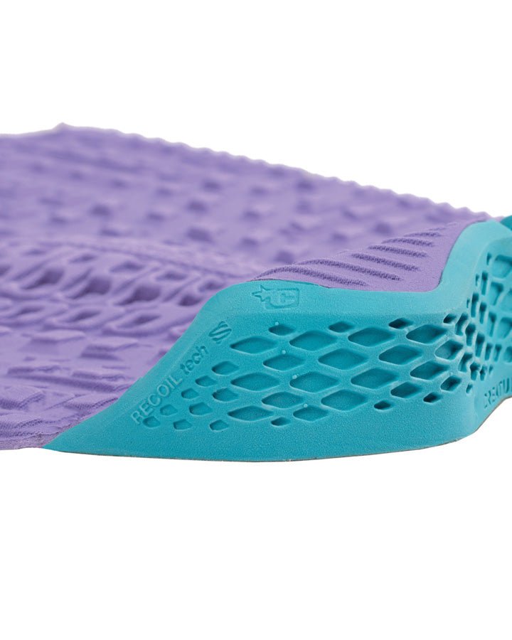 Creatures PROTO 1.5 Molly Picklum デッキパッド Proto 1.5 Molly Picklum Signature – Creatures of Leisure USA