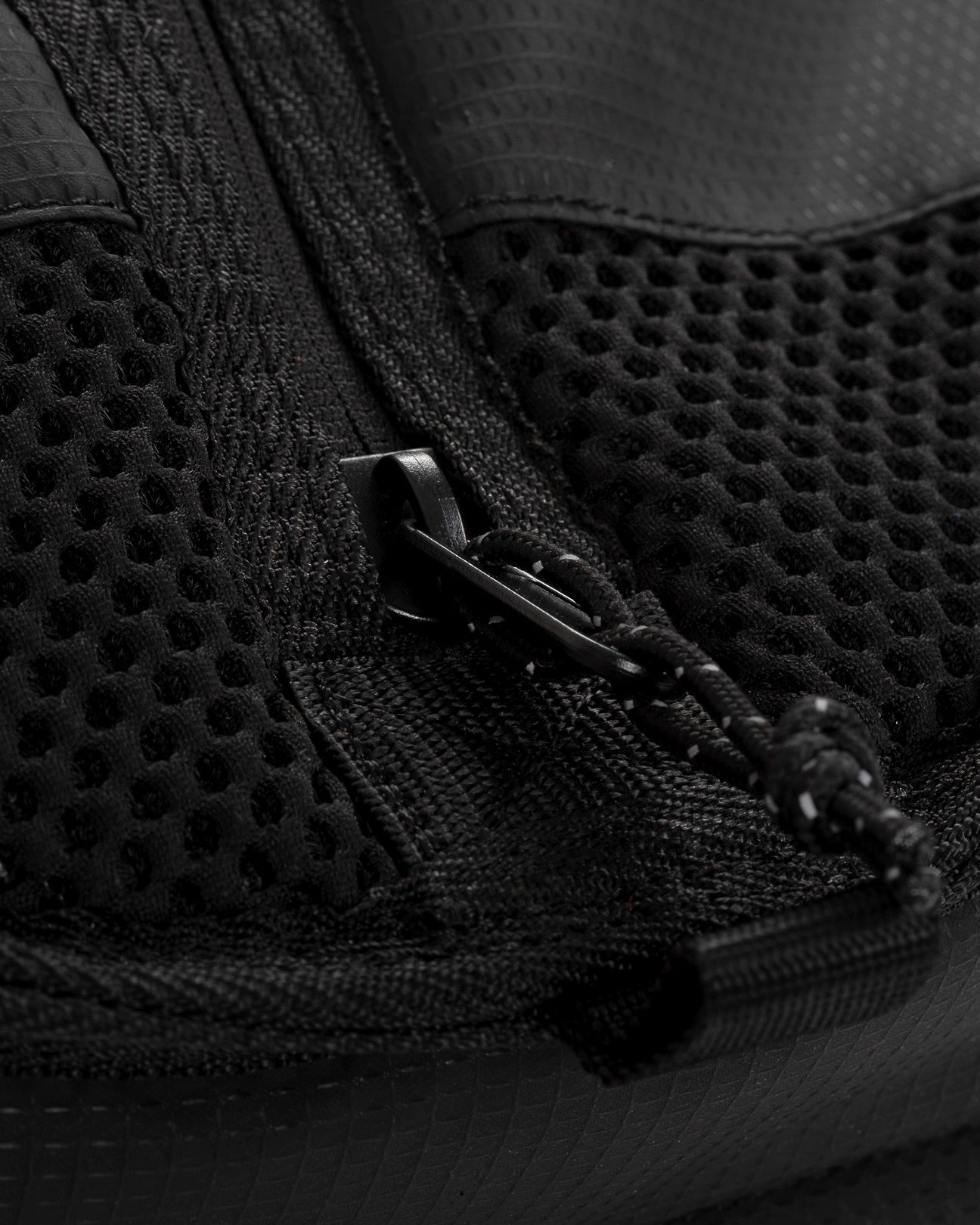Longboard Double : Black Silver - 8'0 – Creatures of Leisure USA